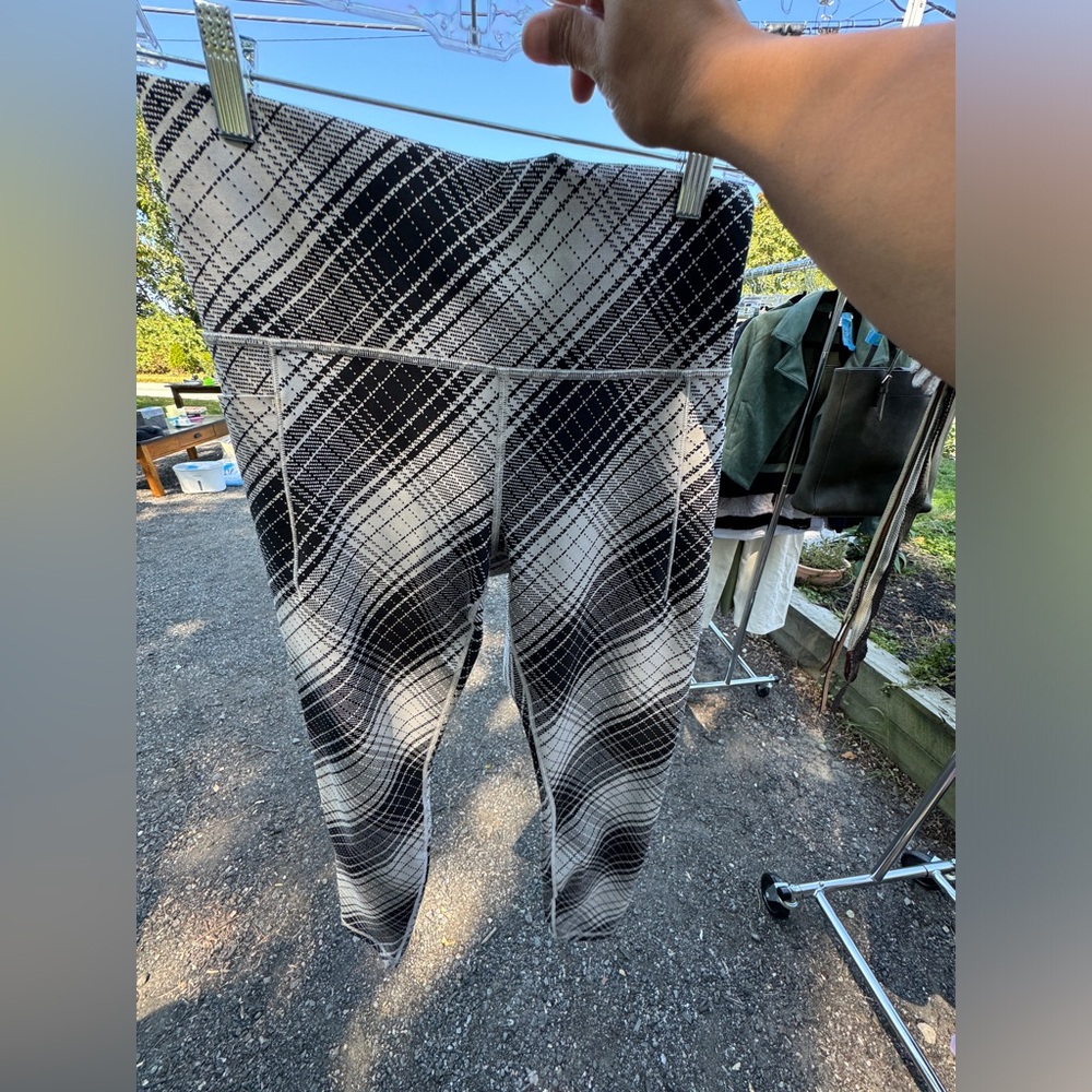 Athleta Leggings barely worn
